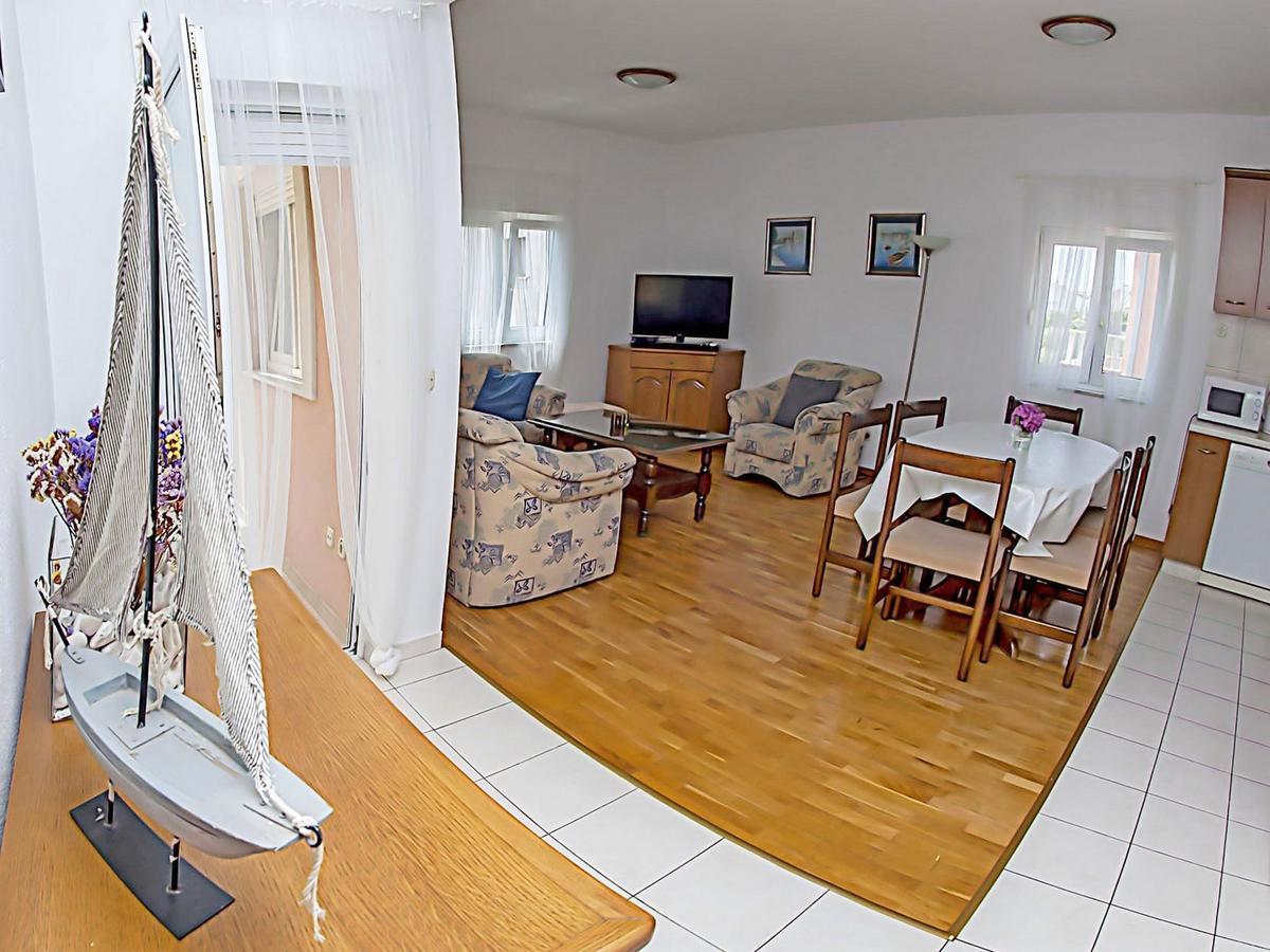 Apartments Damir Kaštel Štafilić Extérieur photo
