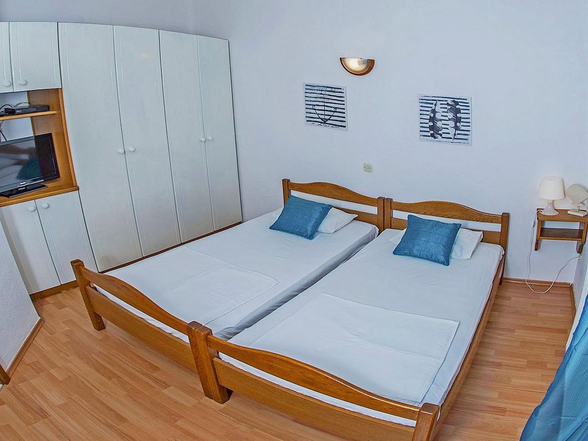 Apartments Damir Kaštel Štafilić Extérieur photo