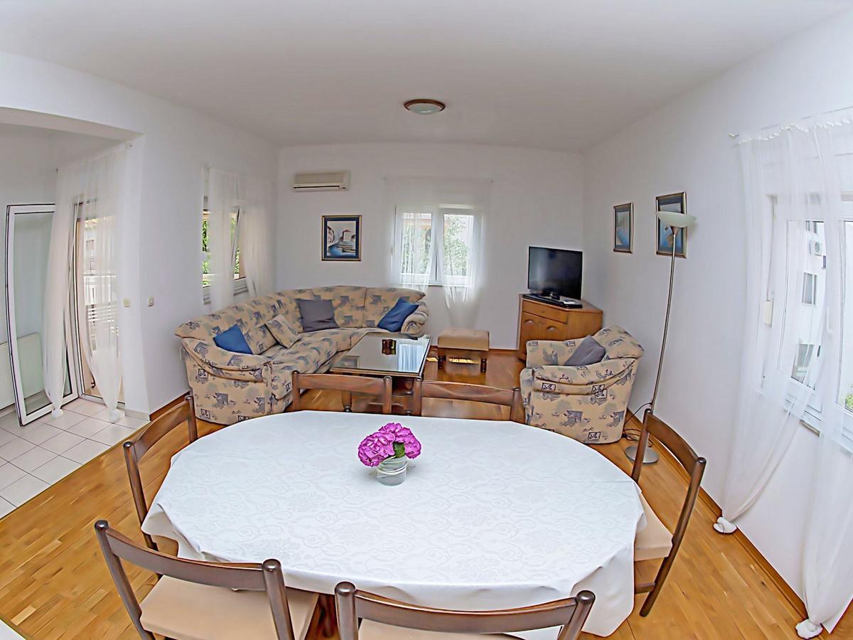 Apartments Damir Kaštel Štafilić Extérieur photo