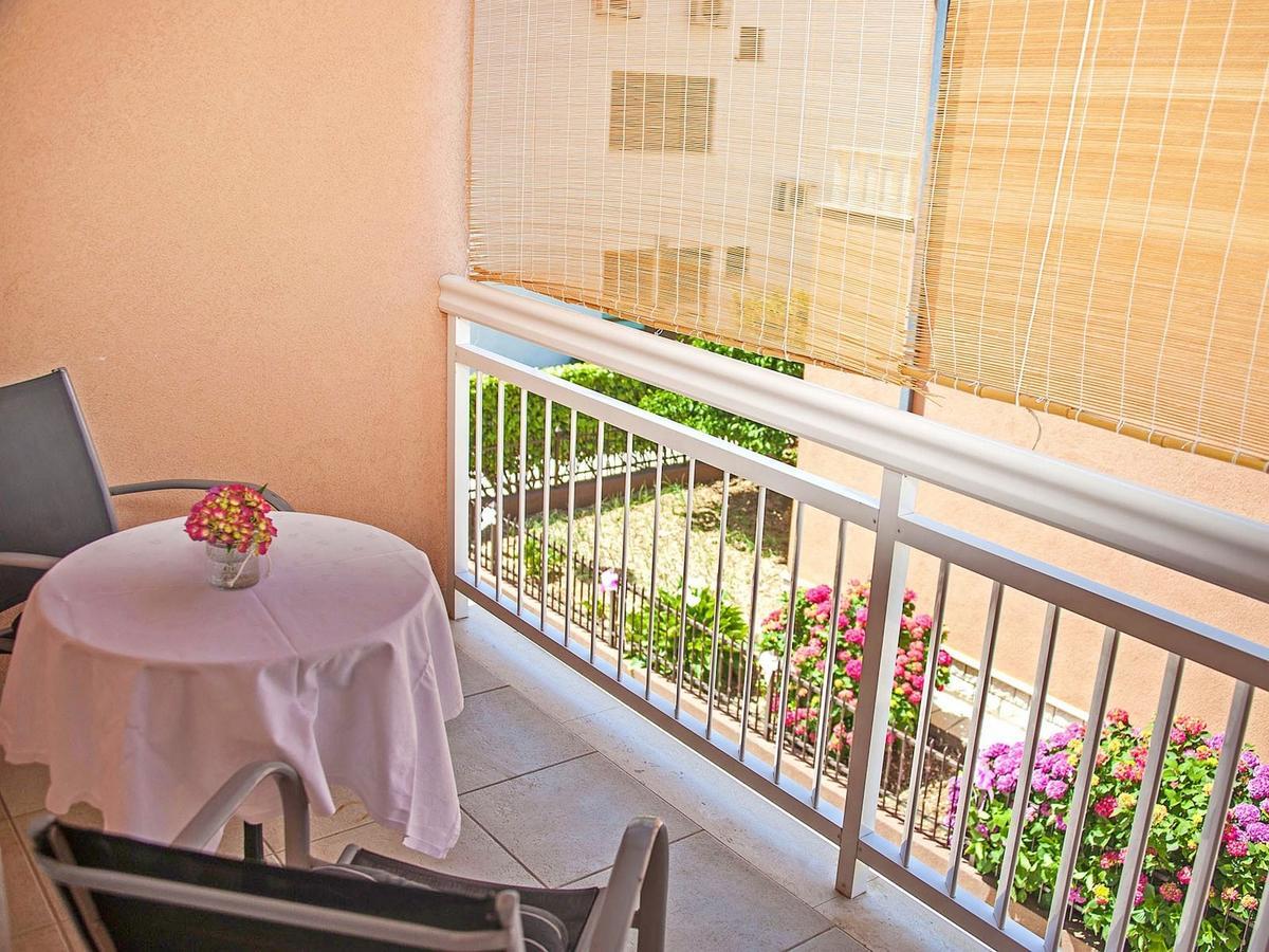 Apartments Damir Kaštel Štafilić Extérieur photo