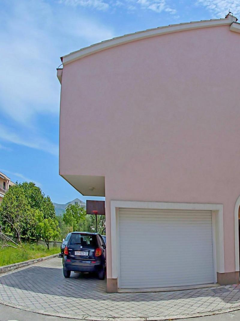 Apartments Damir Kaštel Štafilić Extérieur photo